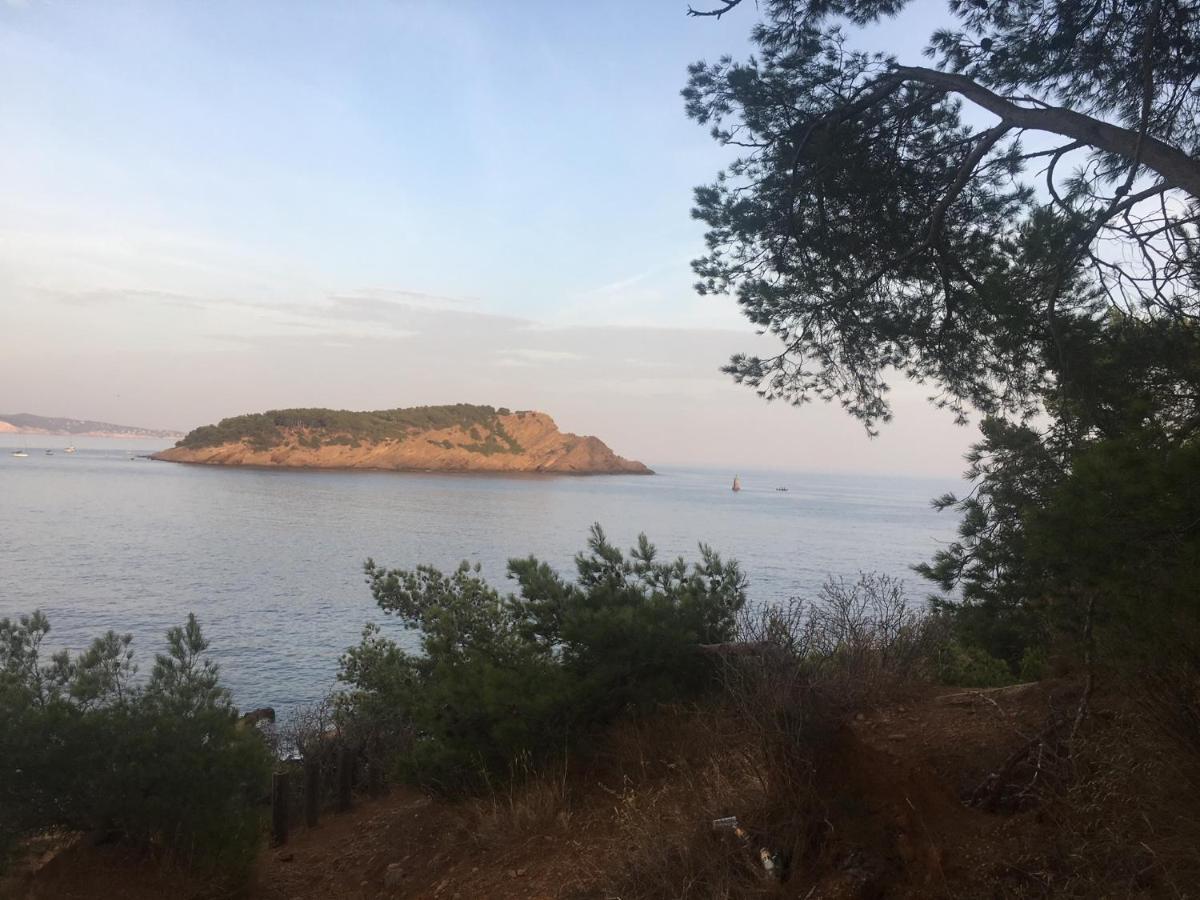 Fanny Wifi Climatise Tout A Pieds 4 Personnes La Ciotat Kültér fotó