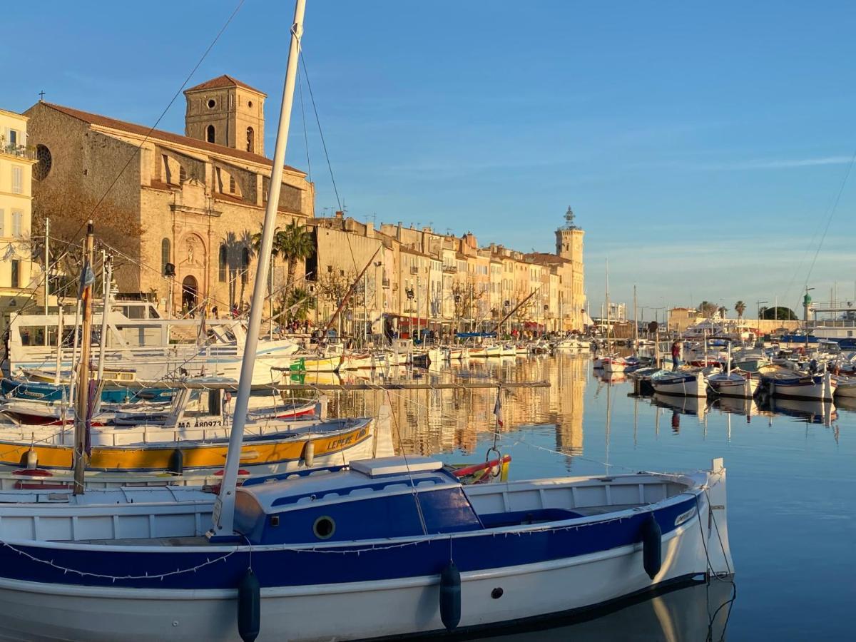 Fanny Wifi Climatise Tout A Pieds 4 Personnes La Ciotat Kültér fotó